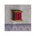 Bobine de fil rouge