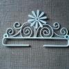 Cintre en métal blanc fleur et arabesque 11cm Rico Design