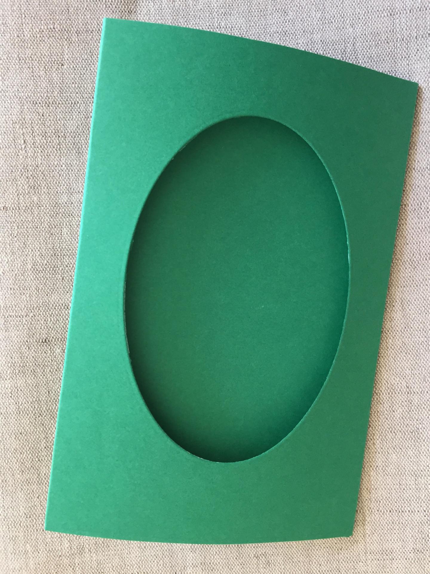 Carte ovale vert bouteille