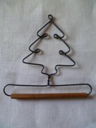Cintre en métal et bois sapin de 10cm