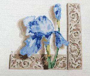 L'Iris Bleu N° 862 - Fiche de Point de Croix - Au Fil de Martine