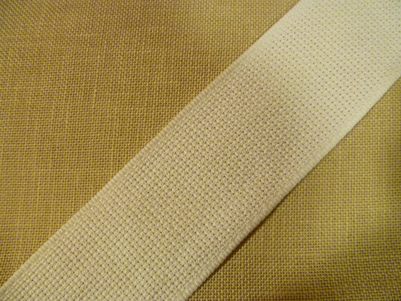 bande-aida-blanche-rico-design.jpg