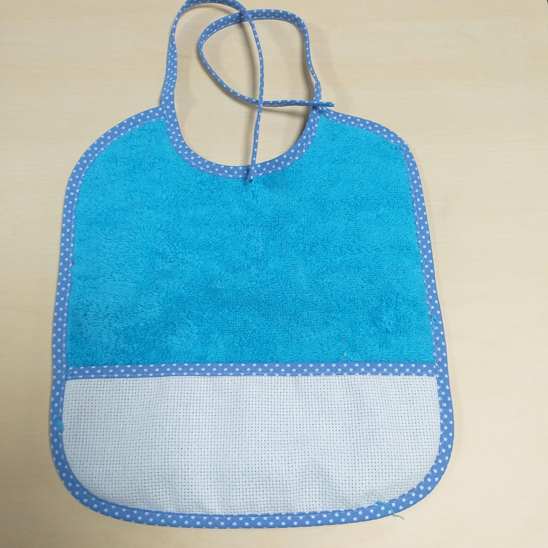 Bavoir bleu 3