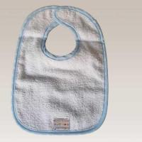 Bavoir velcro trousse assortie ours bleu1