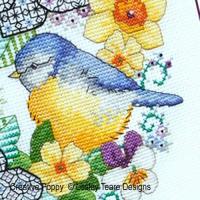 Blackwork anemones and blue tit mesange et anemones en blackwork lesley teare 1