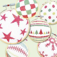 Fiche broderie les boules de noel 1 n037 lilipoints