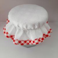 Chapeau de pot de confiture rouge a broder aida 5