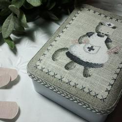Chaton Infirmière Le Lin d'Isabelle