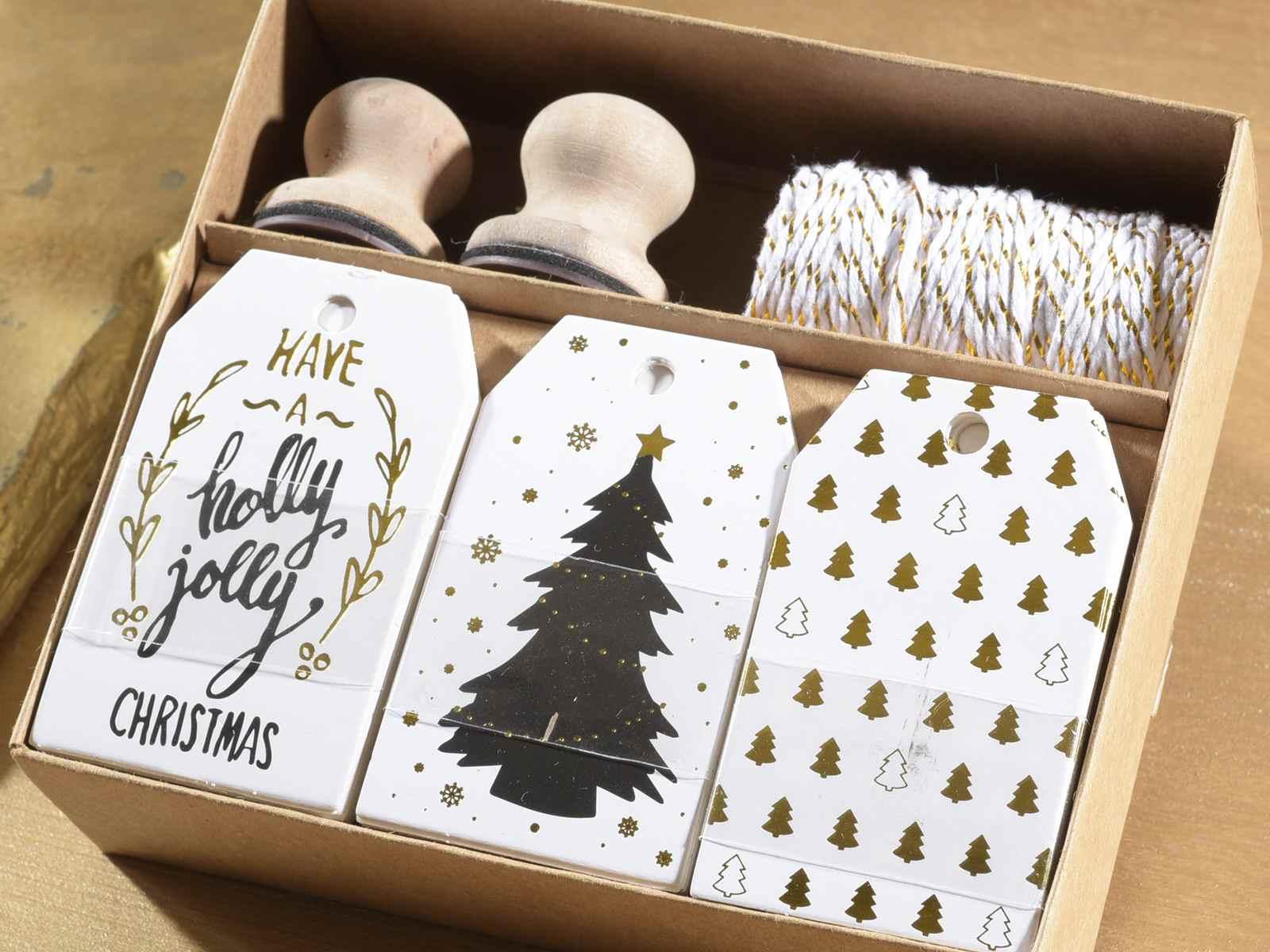 Etiquettes pour cadeaux 2