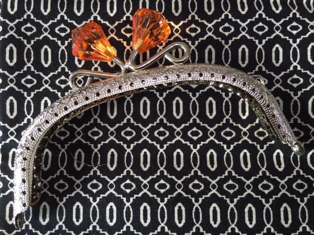 Fermoir porte monnaie nickel avec diamant en cristal orange 12 5cm a