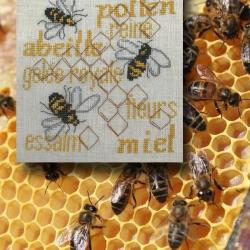 Les Abeilles 1111 Au Fil de Martine