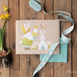 Fiche ou kit de point de croix easter with the gnome paques avec le gnome madame chantilly