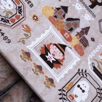 Halloween quaker fiche ou kit de point de croix madame chantilly 3