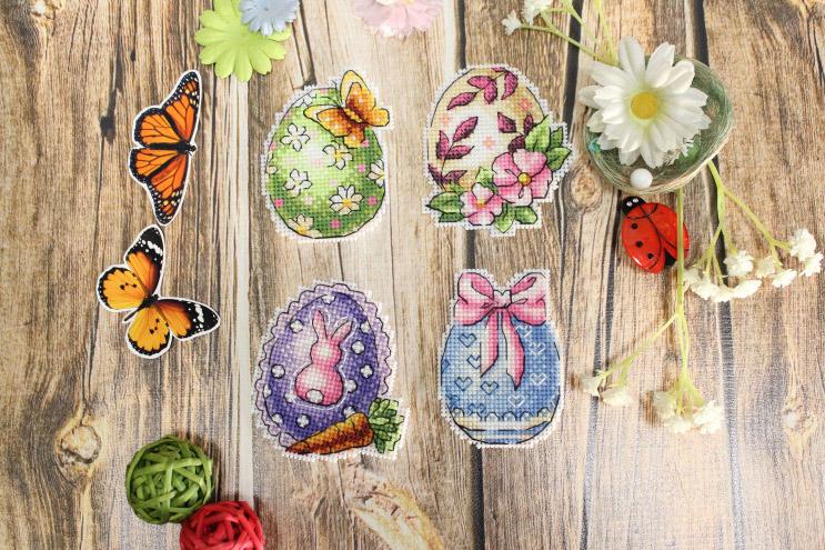 Kit de point de croix sur toile pvc avec aimant quatre oeufs de paques sr 589 mp studia 2