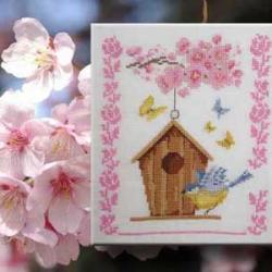 Le nichoir au printemps N° 993 Au Fil de Martine