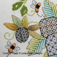 Fiche de broderie blackwork flower with wren fleur et roitelet lesley teare