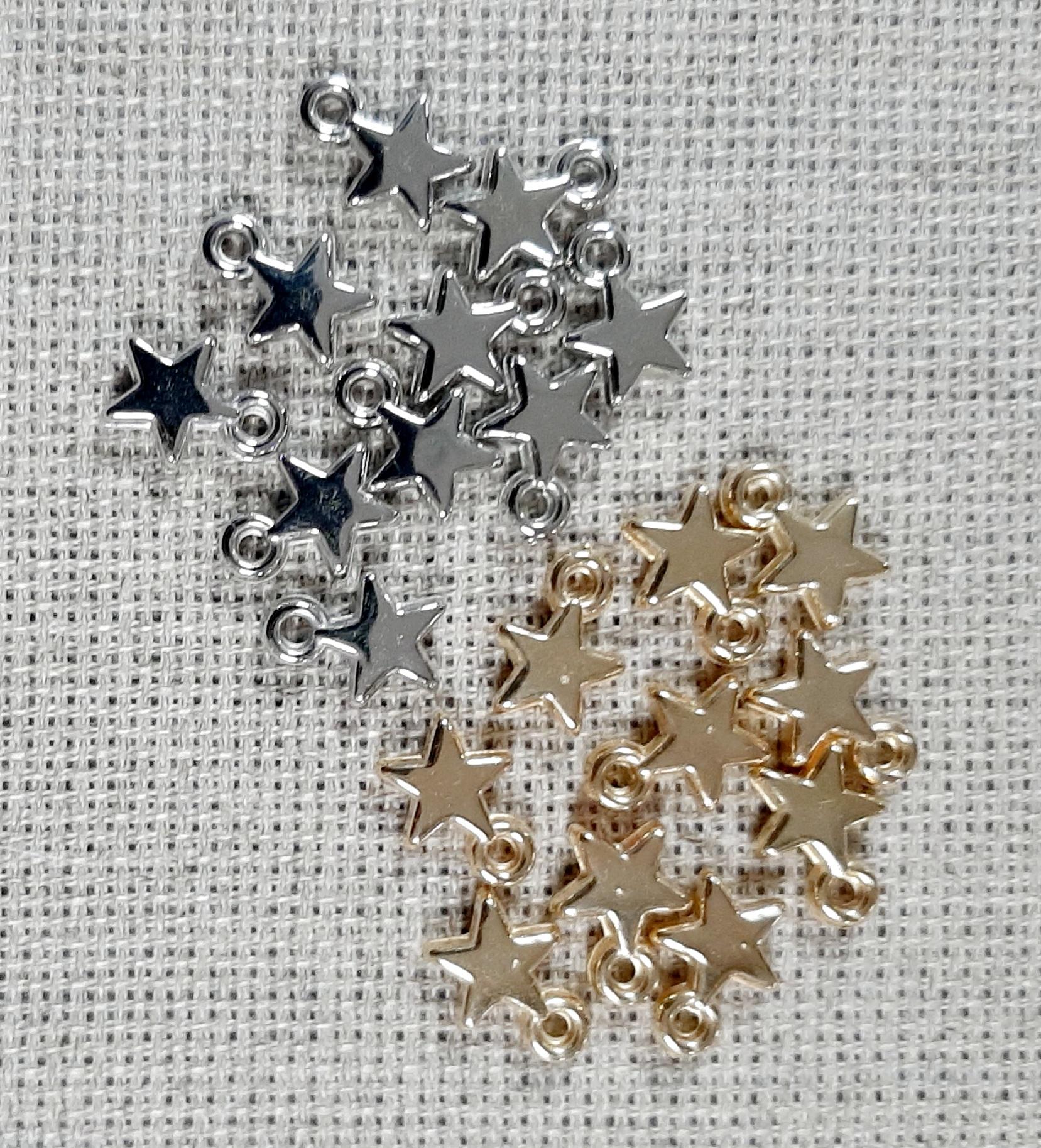Lot de 10 etoiles argent our plaque or en plastique