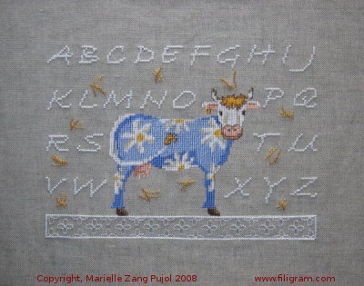 Majuscules abc little cow a14