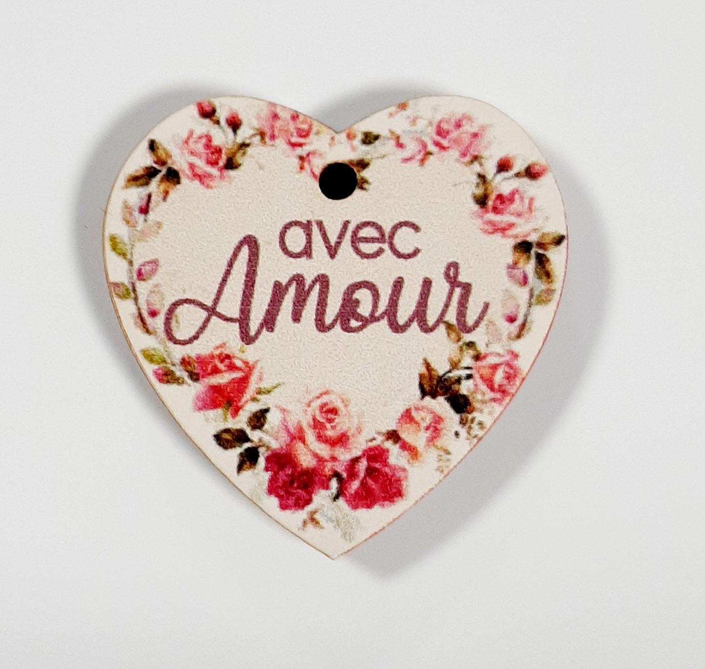 Medaille bois avec amour coeur a suspendre ms 74 atelier bonheur du jour