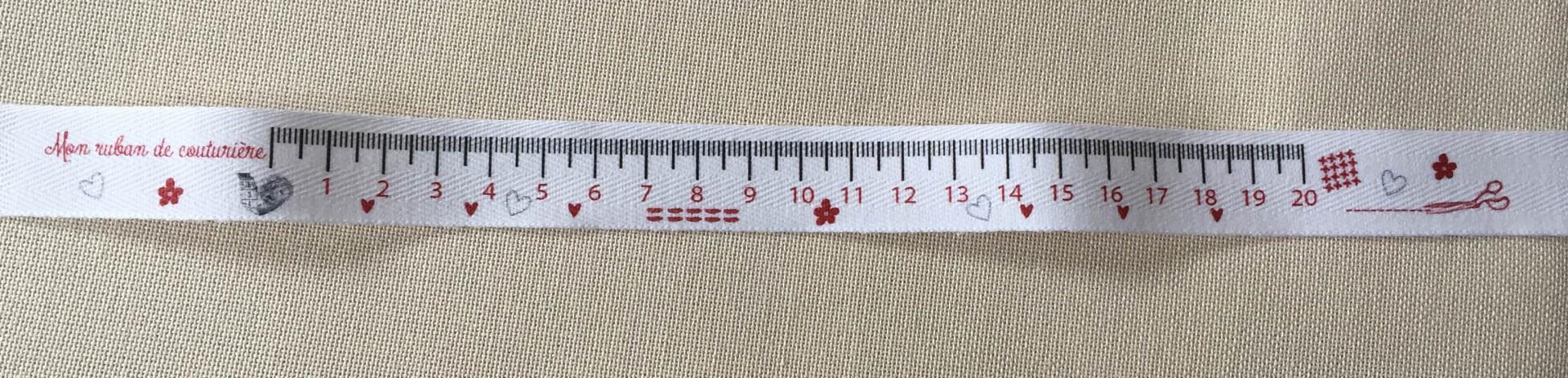 Message mon ruban de couturiere blanc