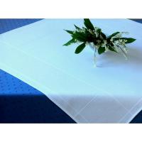 Nappe a broder 90x90 cm carre aida en blanc hofer 24211