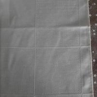 Nappe a broder 90x90c2 1
