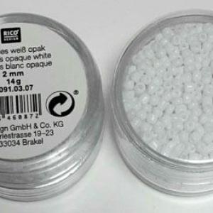 Perles de rocailles blanche