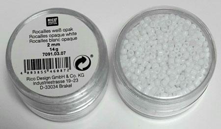 Perles de rocailles blanche