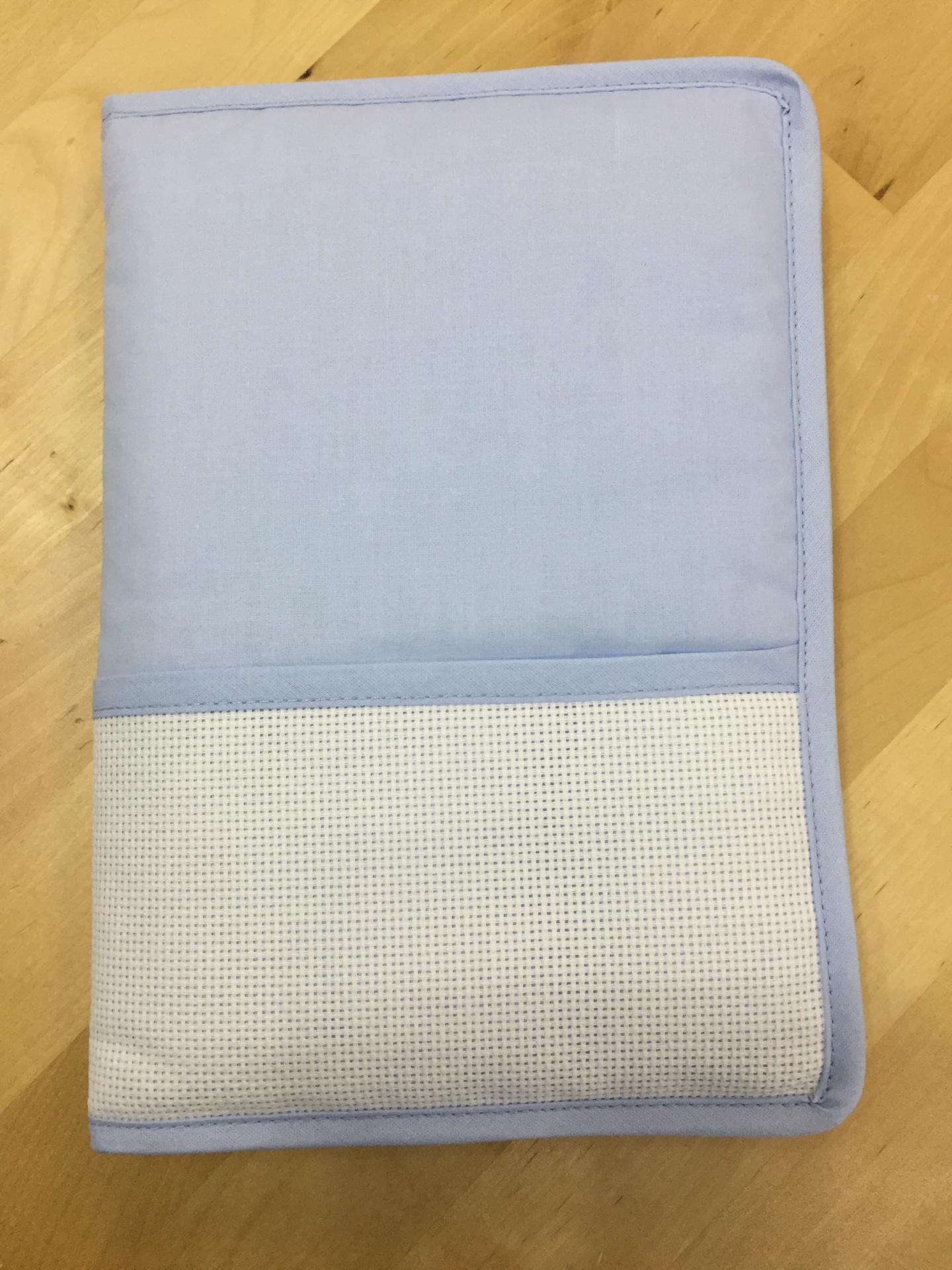 Protege carnet de sante a broder bleu dmc 3