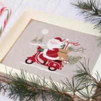 Santa on a vespa de madame chantilly 3