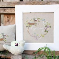 Spring garland madame chantilly 1