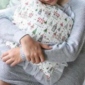 Tissu patchwork noel village d hiver 3523 777 acufactum