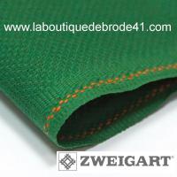 Toile a broder zweigart aida 5 4 pts 3706 vert 6037