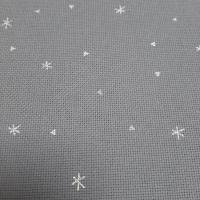 Toile a broder zweigart extra fine aida 8 pts 3326 sparkle 7459