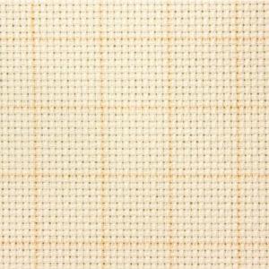 Toile a broder zweigart fein aida 6 4 pts 3543 creme 1449 en 150 cm 1