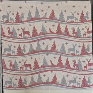 Torchon a broder cuisine alaska motifs sapin bleu gris et rouge 1