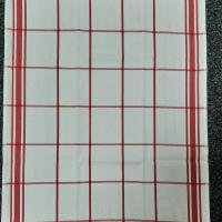 Torchon grand mere rouge aida 18 carreaux a broder 1