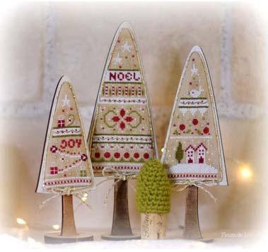 Trio sapin tradition 218 fleurs de lin2